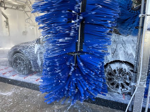 Everclean Car Wash Woodridge. DuPage County. 1 word1