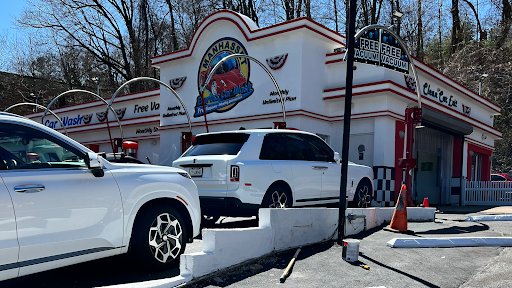 Racetrack Car Wash Manhasset. Nassau County. New York 1