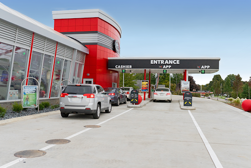 Tommy's Express® Car Wash Mason City. Cerro Gordo. 1 word1